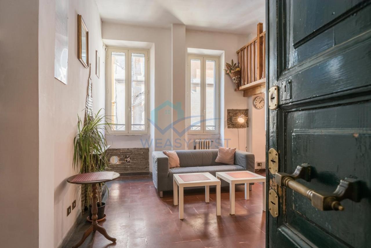 Warm Nest In The Old Building Of Piazza Navona Apartment โรม ภายนอก รูปภาพ